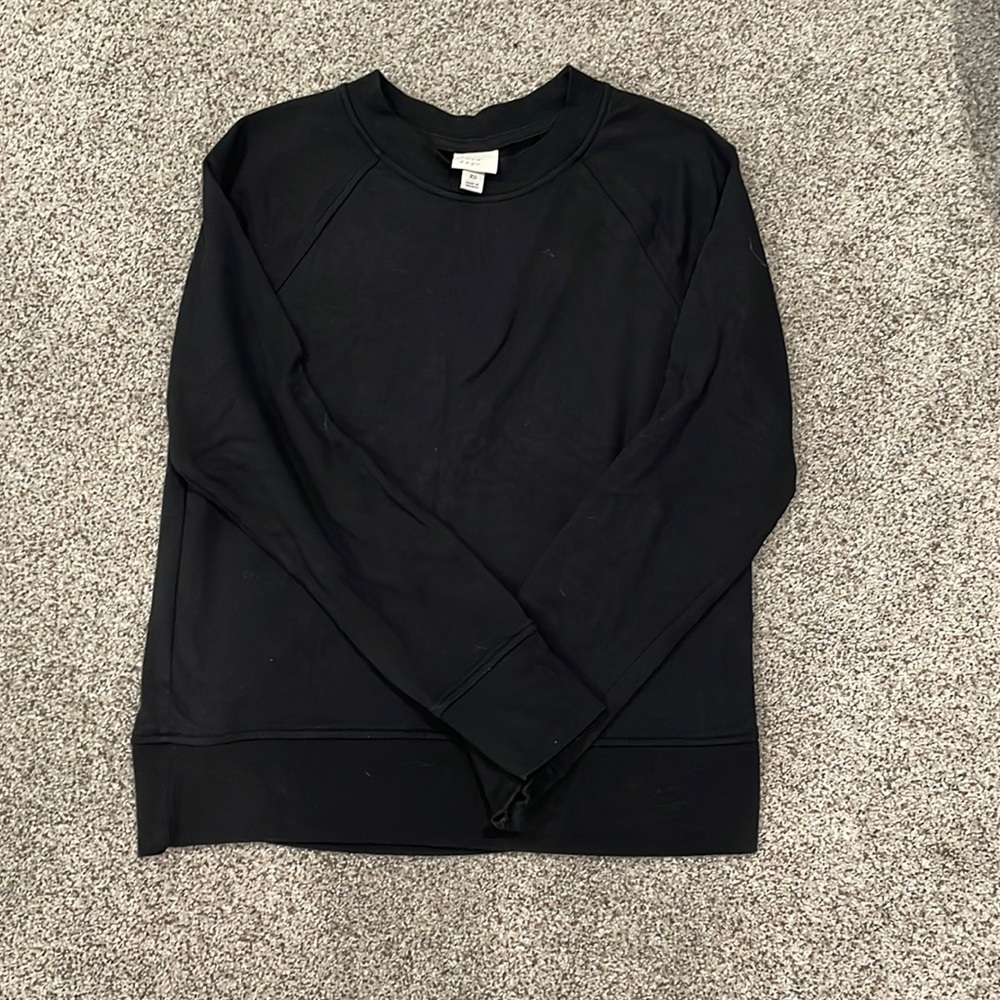 Black crewneck size xs has not stains by the brand A New Day